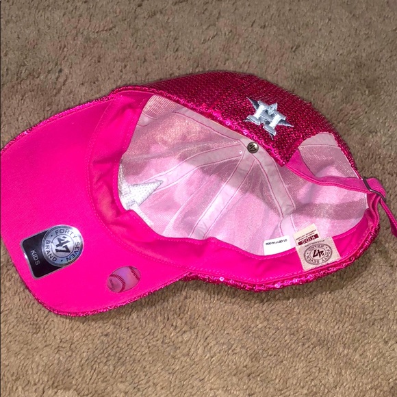 Hat - Picture 2 of 3